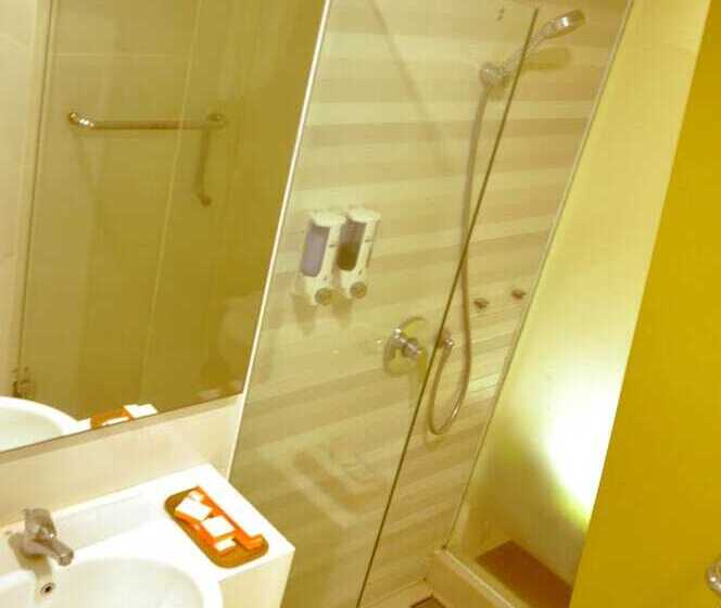 Hotel Everbright Ambon