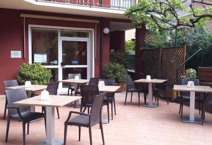 酒店 Garnì Capinera