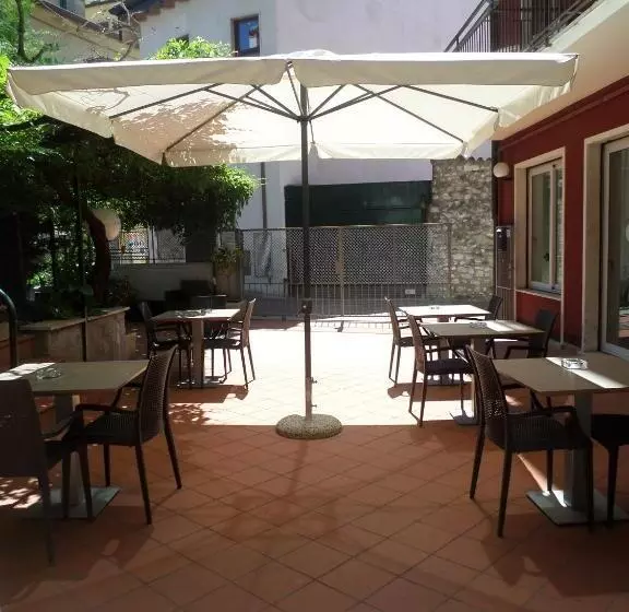 Отель Garnì Capinera