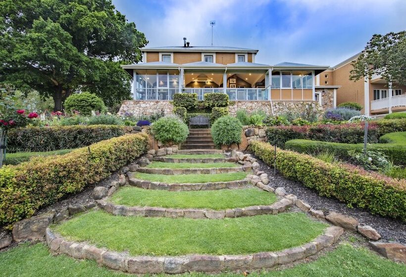 فندق Grand Mercure Basildene Manor