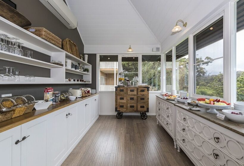 فندق Grand Mercure Basildene Manor