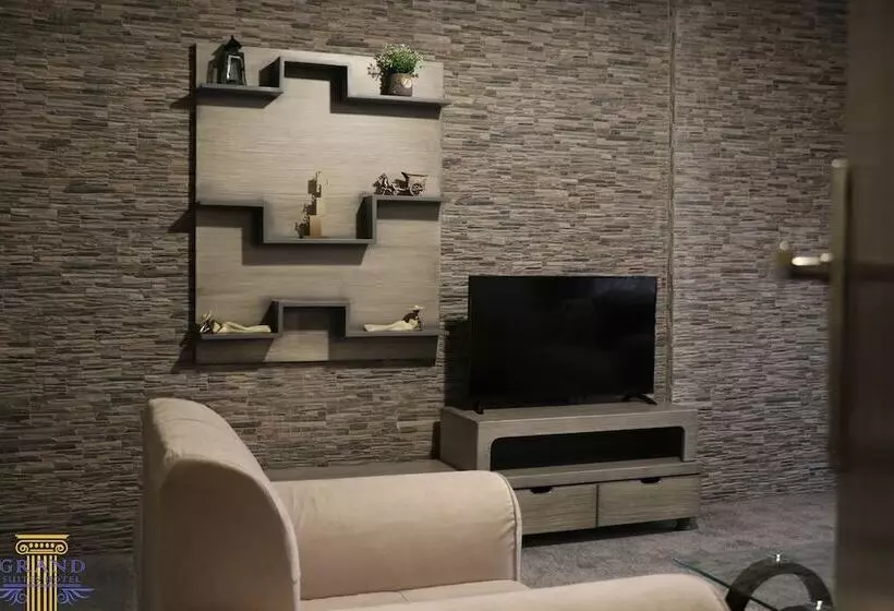 هتل Grand Suites
