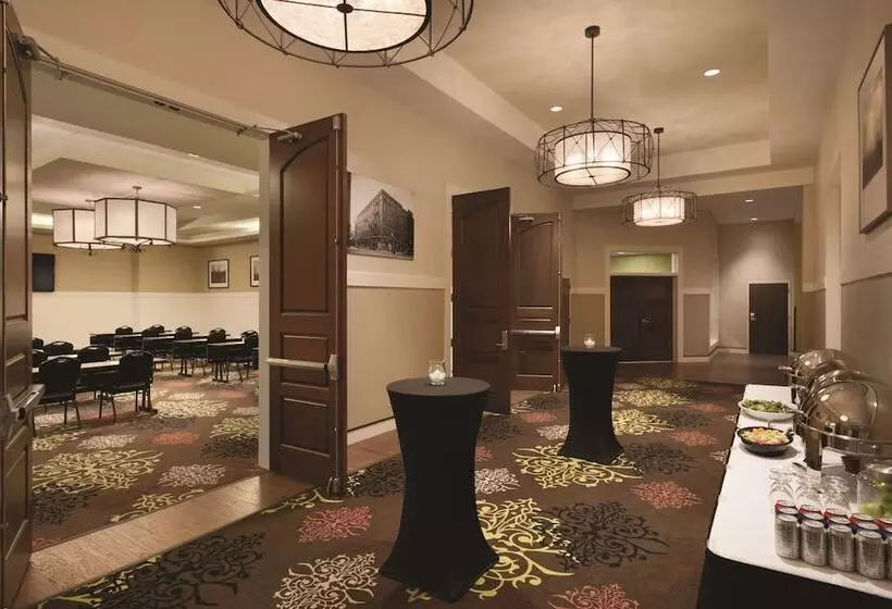 فندق Hilton Garden Inn Rochester Downtown, Ny