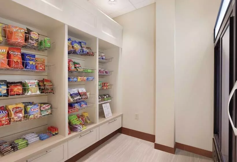 فندق Hilton Garden Inn Rochester Downtown, Ny