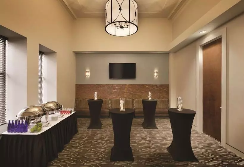 فندق Hilton Garden Inn Rochester Downtown, Ny