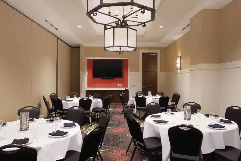 فندق Hilton Garden Inn Rochester Downtown, Ny