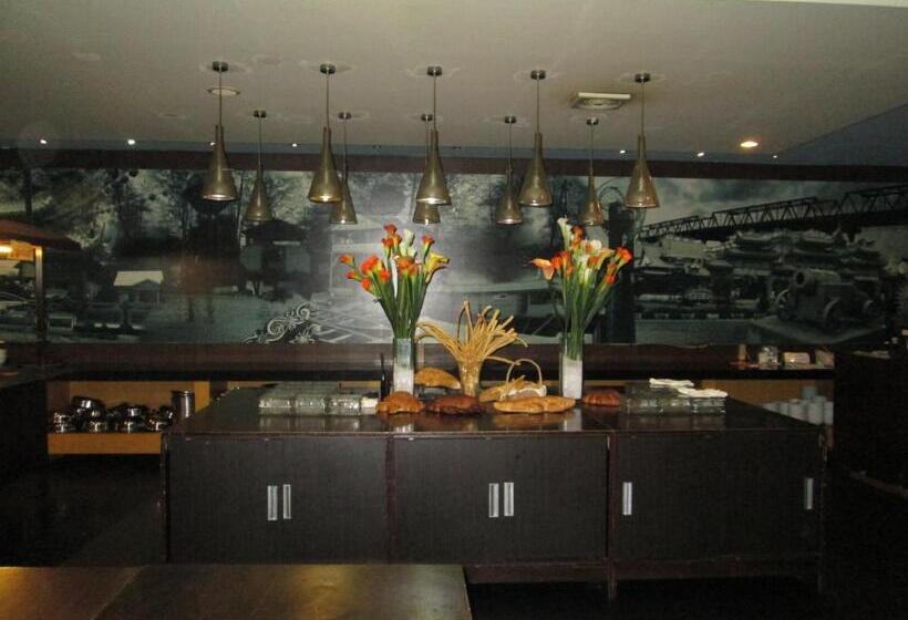 فندق Kini Pontianak