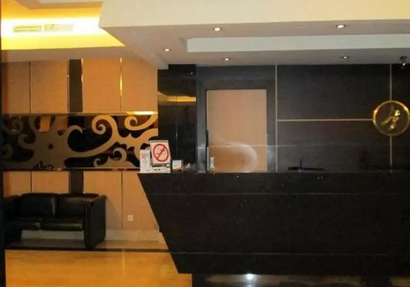 Отель Kini Pontianak