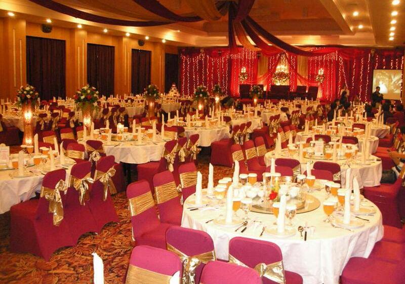 فندق Kini Pontianak