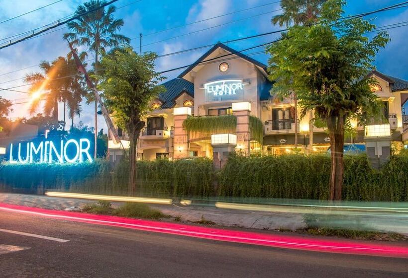 Luminor Hotel Jember By Wh