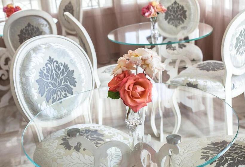 هتل Princier Fine Resort & Spa