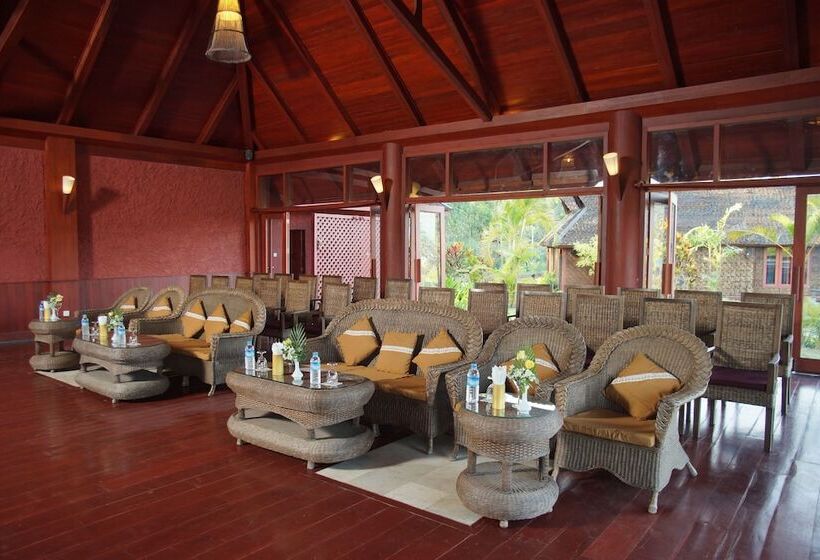 هتل Pristine Lotus Resort