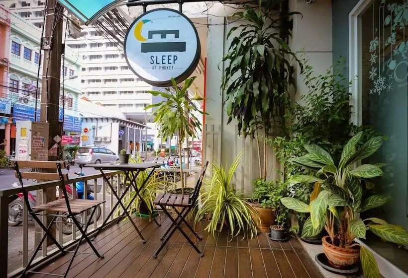 Otel Sleep At Phuket Sha Plus