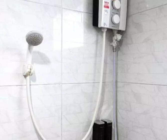 Otel Sleep At Phuket Sha Plus