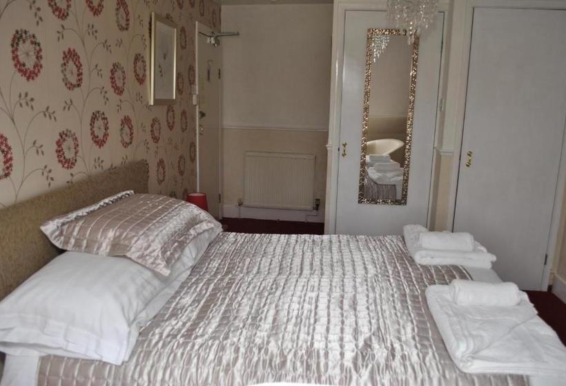 ホテル The Patricia