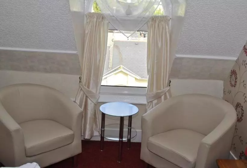 Отель The Patricia