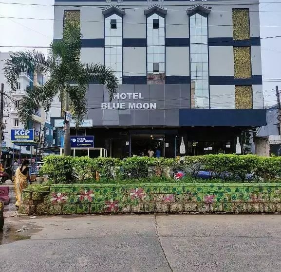 Hotelli Blue Moon