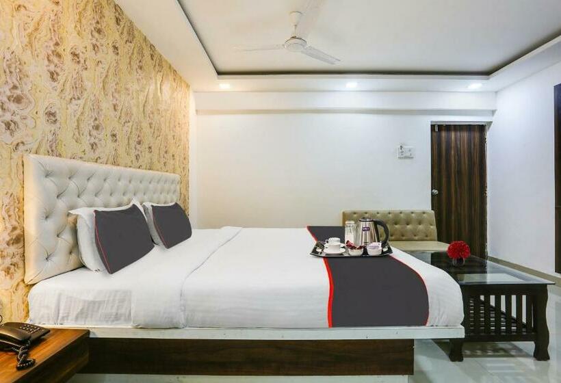 Hotel Capital O 701348 Arsh Executive Inn