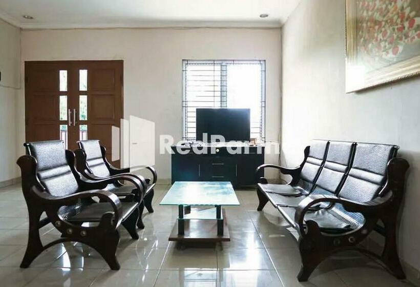 酒店 Karawaci Victory Homestay Mitra Reddoorz