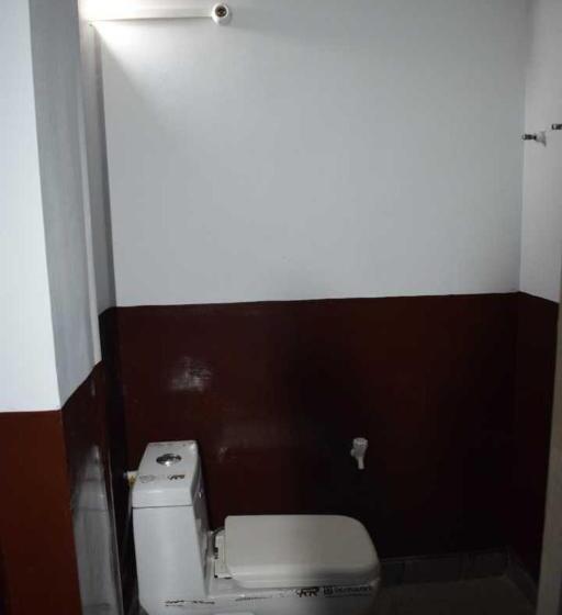 Hotell Spot On 90667 Ashu Guest House