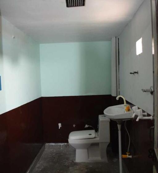 Hotell Spot On 90667 Ashu Guest House