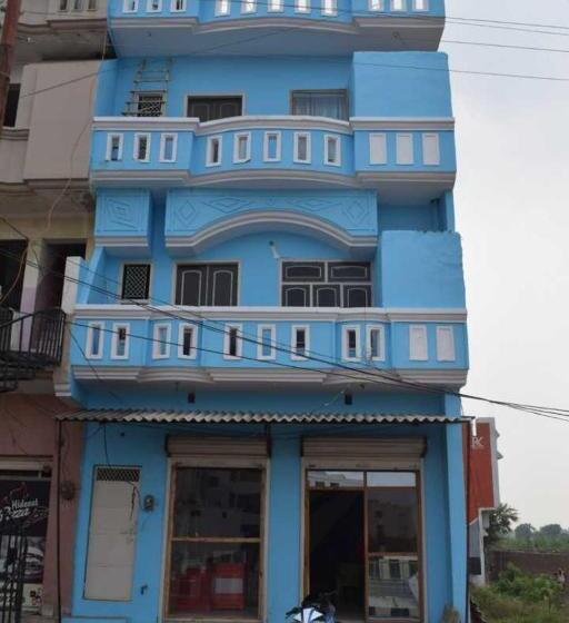 Hotell Spot On 90667 Ashu Guest House