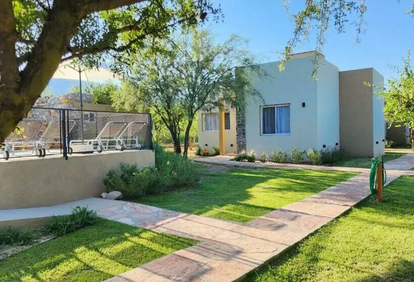 Morada Del Cóndor   Cabañas Serranas