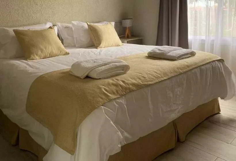 Morada Del Cóndor   Cabañas Serranas