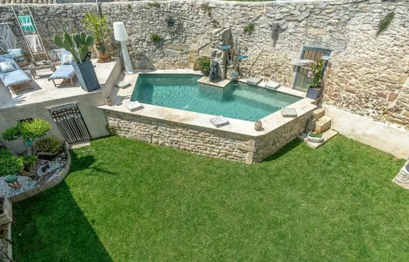 ペンション Le Baratier   Demeure De Charme Sauna & Piscine