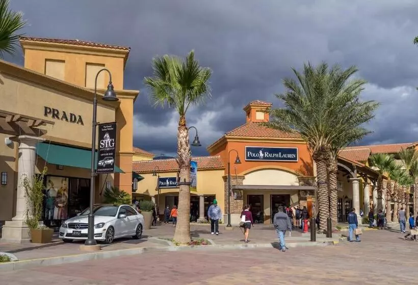 ペンション Private Festive Room With Desk In The Country