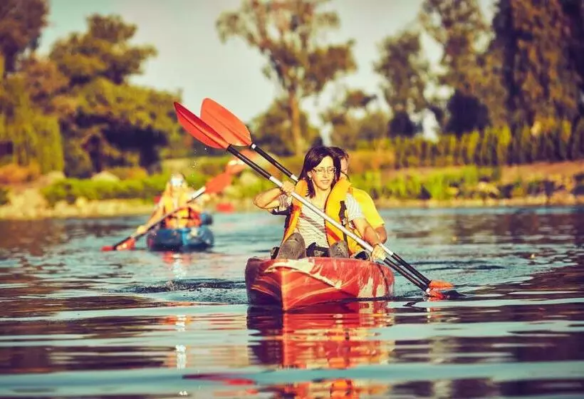 ペンション Private Festive Room With Desk In The Country