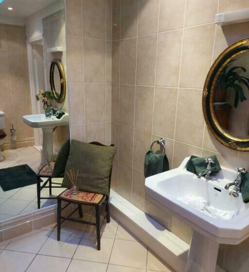 Пансион The Old Goathouse