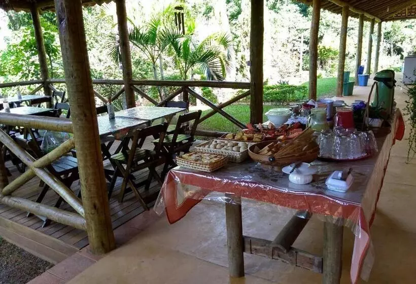 ペンション Govinda Moeda Pousada