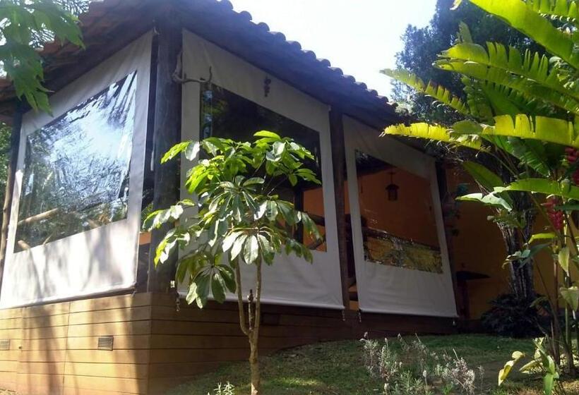 פנסיון Govinda Moeda Pousada