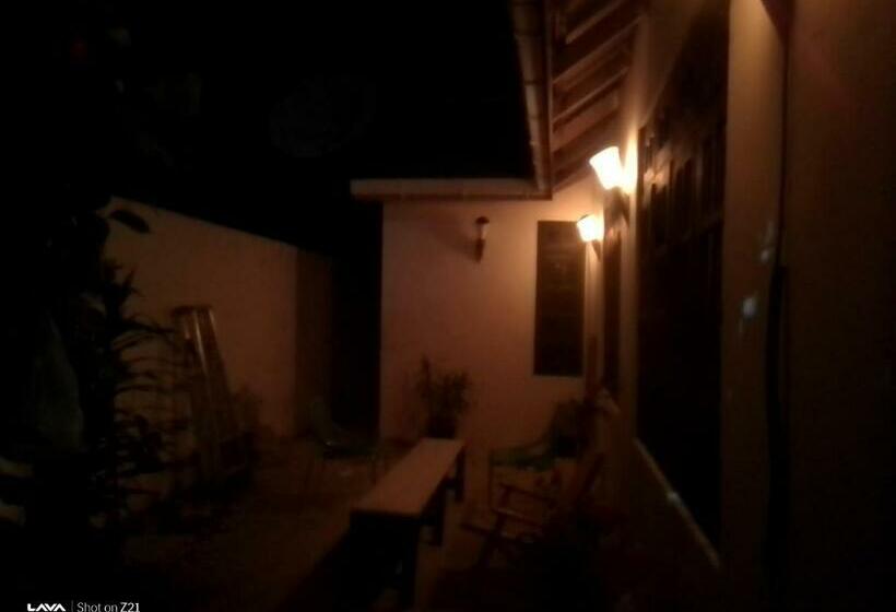 Bed and Breakfast Ocean Beach Guraidhoo