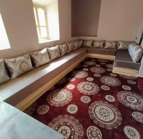 ペンション Ait Alwan Kasbah