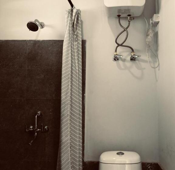 پانسیون Sherpas Enclave