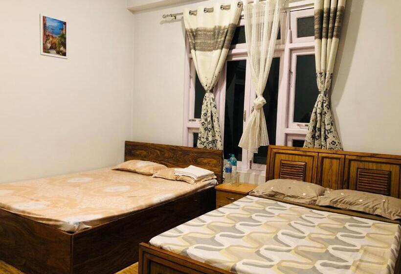 پانسیون Sherpas Enclave