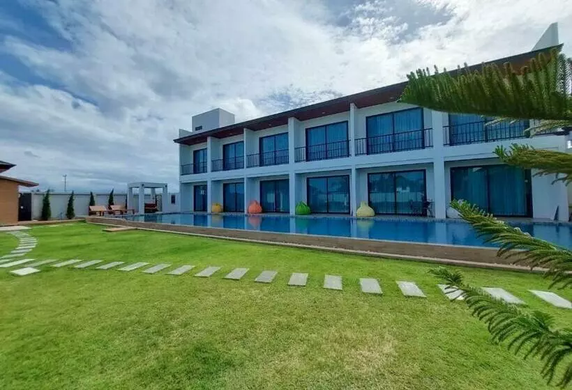 リゾートホテル Far Beach House, Cha Am