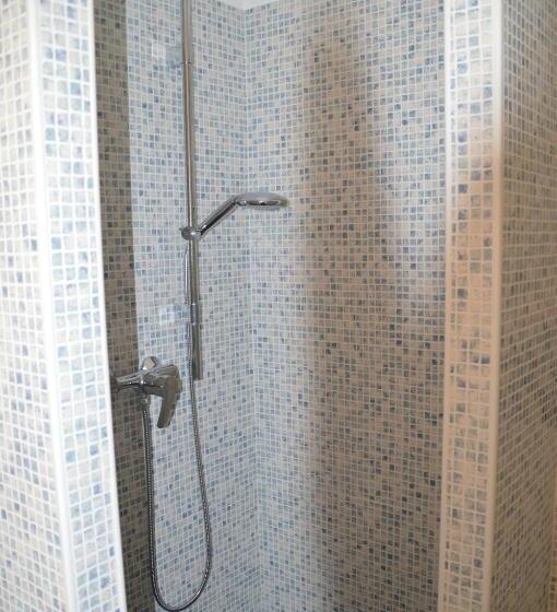 Bed and Breakfast Maison Au Loup   Superbe Ancien Hotel Particulier Du Xvie Siècle Au Cœur De La Vieille Ville Du Puy