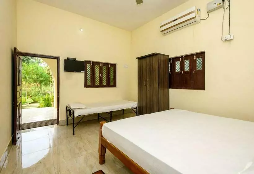 ホテル Aryan Riverside Camp, Panna Tiger Reserve, Madla