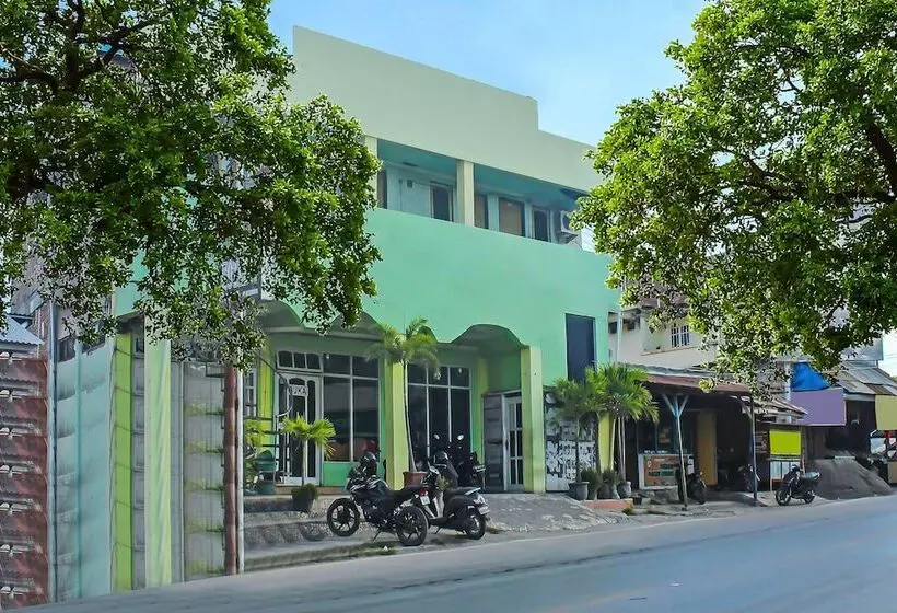 ホテル Oyo 91721  Brenton