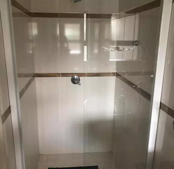 Majatalo Ericgret Guesthouse