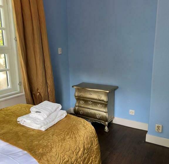 ベッドアンドブレックファースト Cuatre Brass Stay