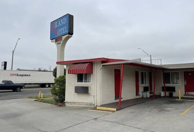 Hiland Motel