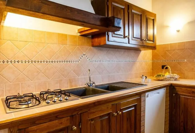 Hotelli Appartamento Girasole