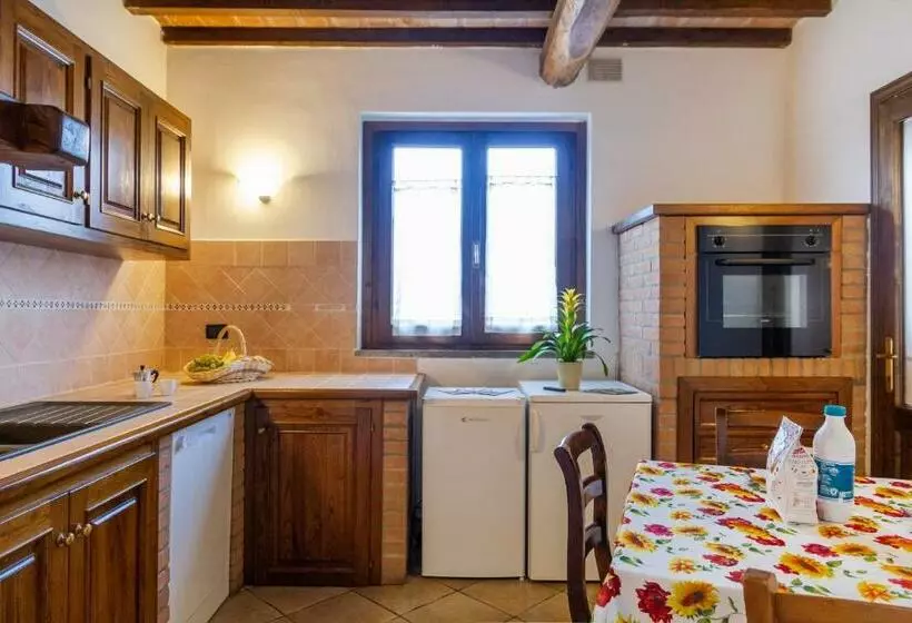 Hotelli Appartamento Girasole