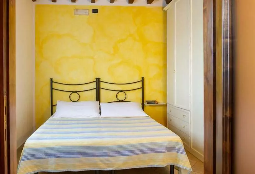 Hotelli Appartamento Girasole