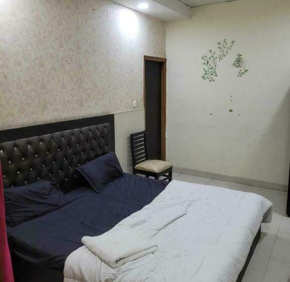 בית מלון כפרי Pop 70075  Nestinn