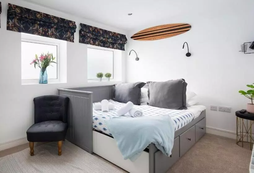 ペンション Trig Private Studio, Courtyard, Walk To Fistral